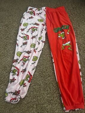 The Grinch pajama pants